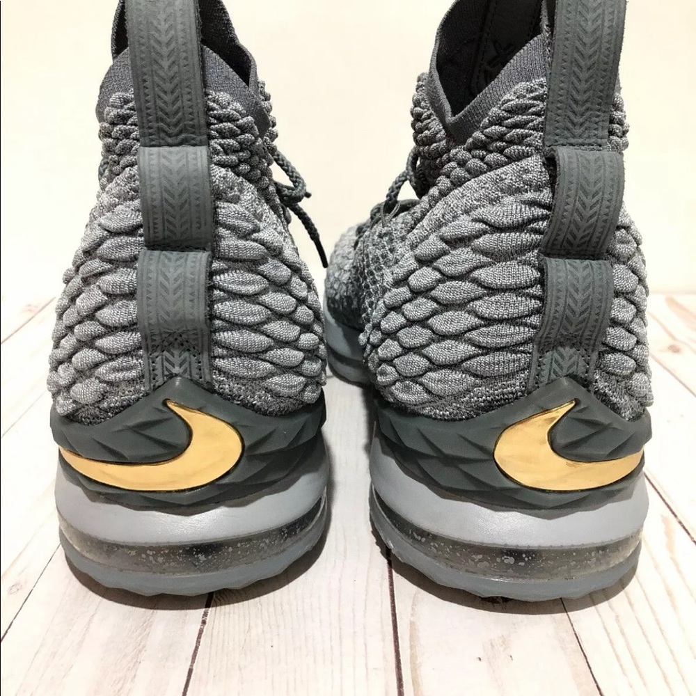 🔴SOLD🔴NIKE LEBRON XV 15 CITY EDITION WOLF GREY - Picture 5 of 8
